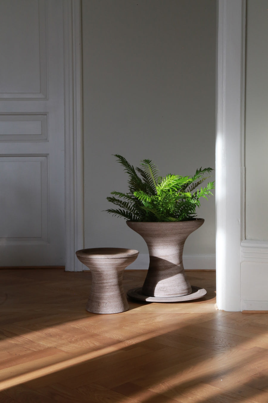 Celeste Pot & Pedestal - Preorder